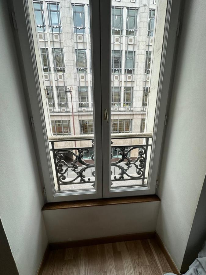 Appartement Champs Elysees 2c