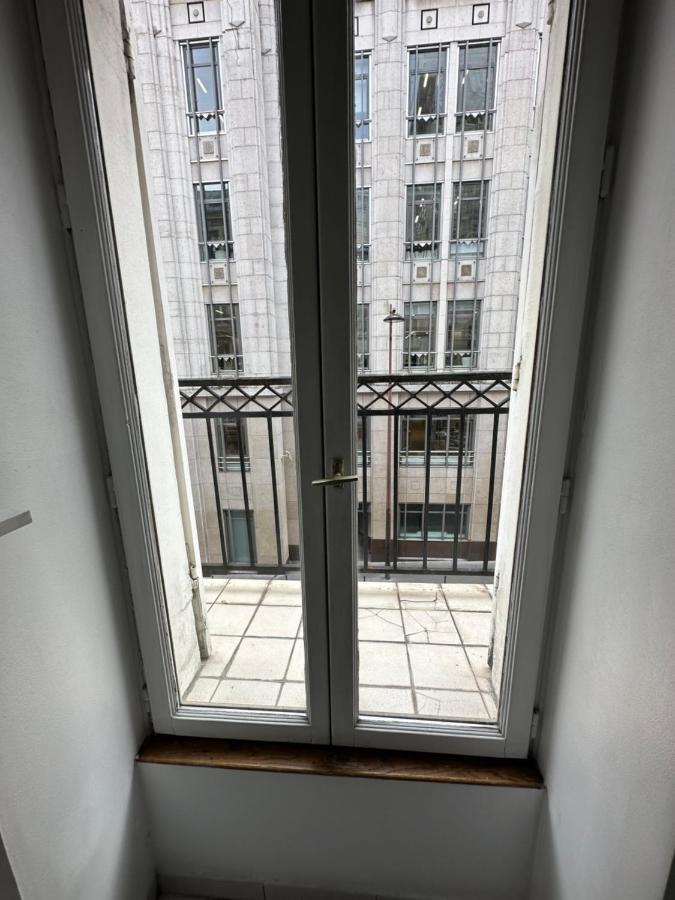 Champs Elysees 2c Appartement